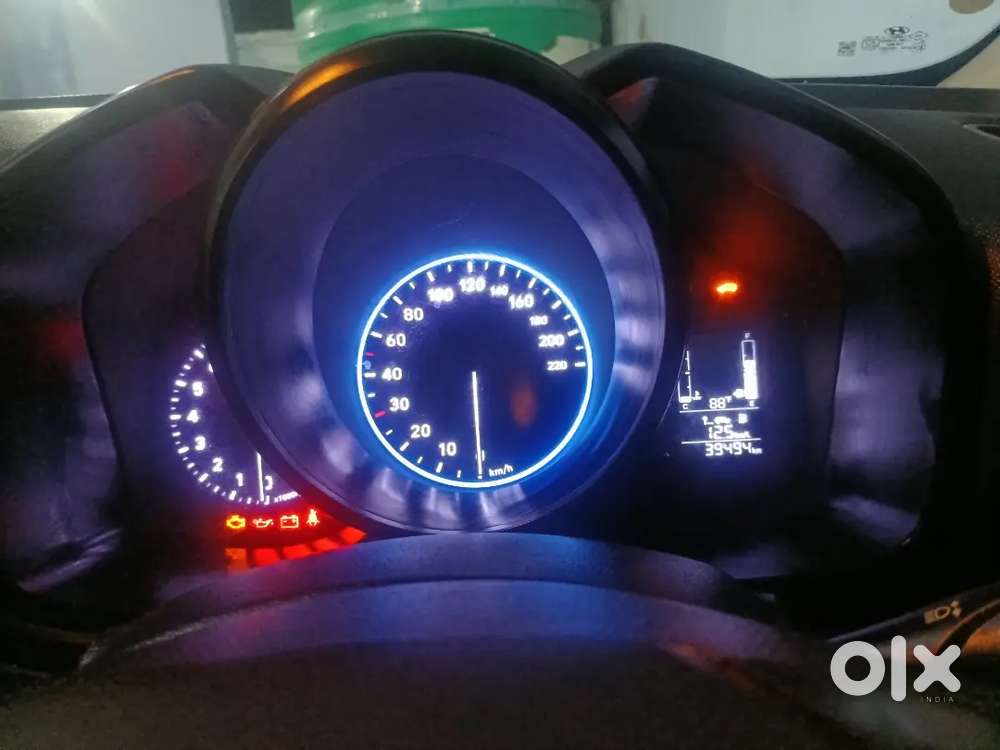 Hyundai Venue 2022 Petrol Well Maintained