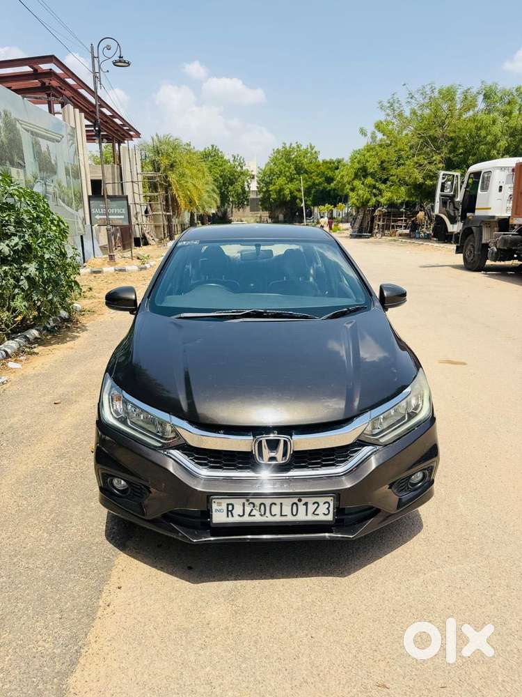 Honda City, 2022, Petrol