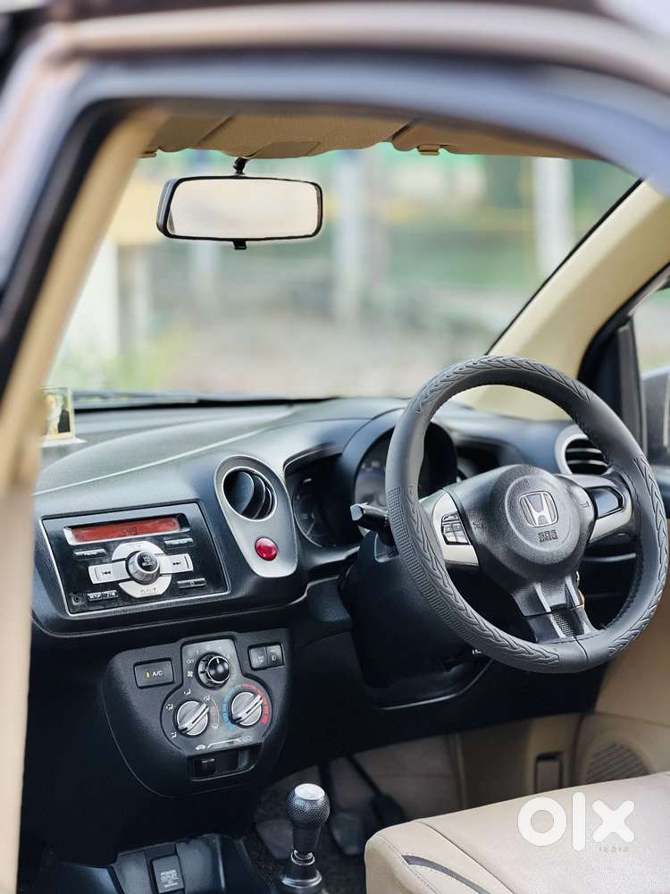 Honda Brio 2013-2016 Vx, 2015, Petrol