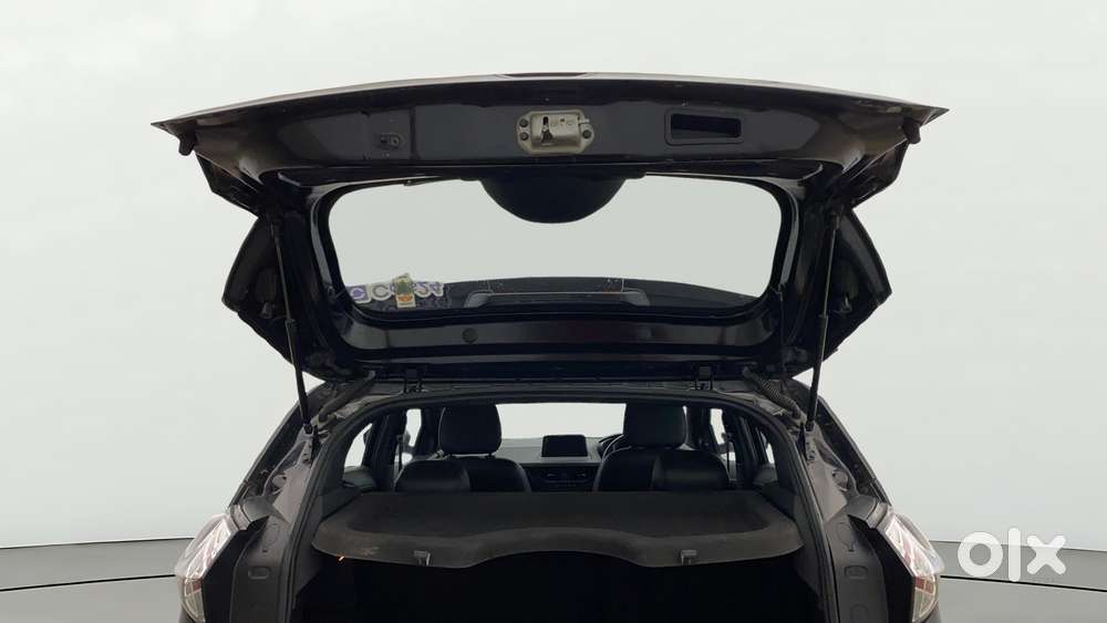 Tata Nexon 1.2 Revotron Xza Plus (o) Amt, 2021, Petrol