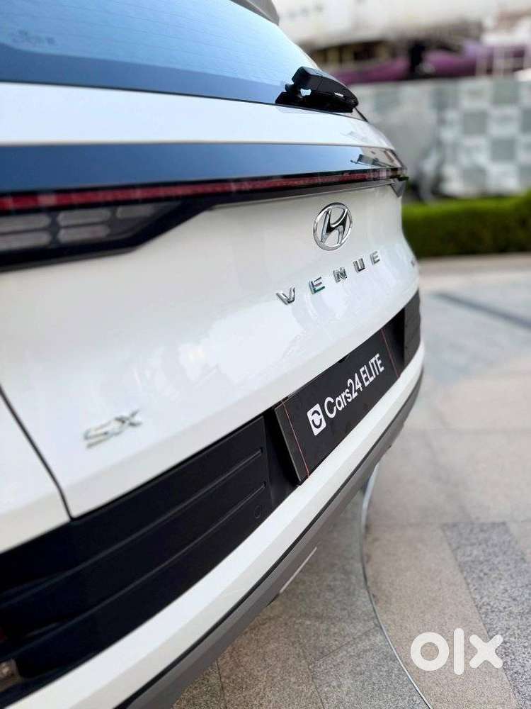 Hyundai Venue Sx Plus Turbo Dct, 2025, Petrol