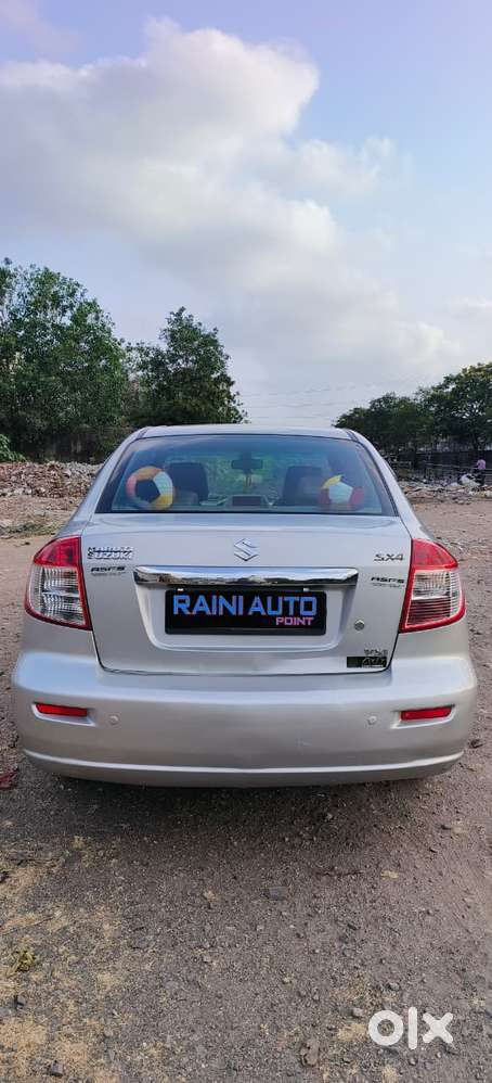 Maruti Suzuki Sx4 Vxi Bsiv, 2011, Cng & Hybrids