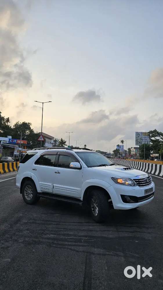 Toyota Fortuner Diesel 2013