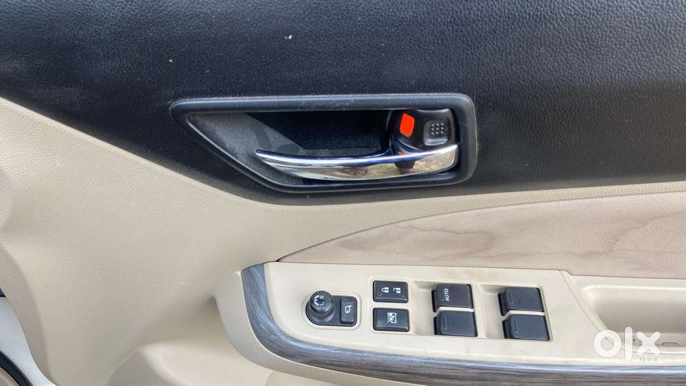 Maruti Suzuki Swift Dzire Amt Zxi, 2022, Petrol
