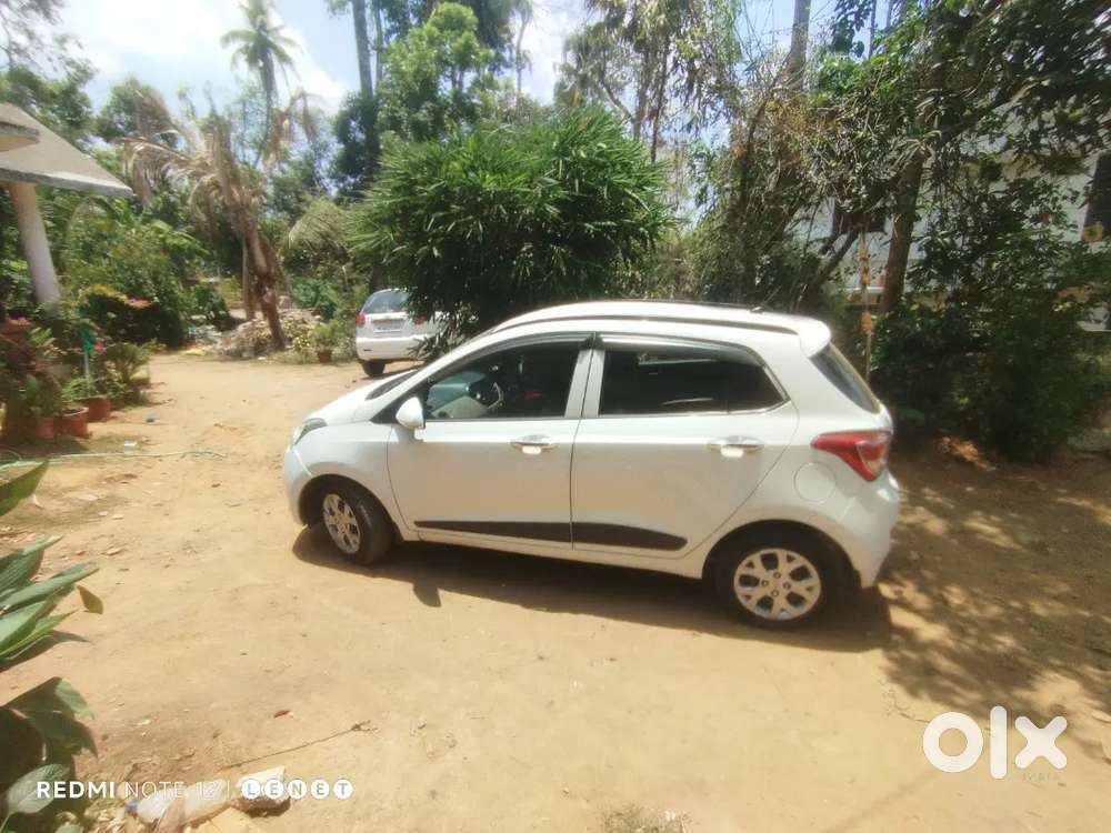 Hyundai Grand I10 2014 Petrol Well Maintained.