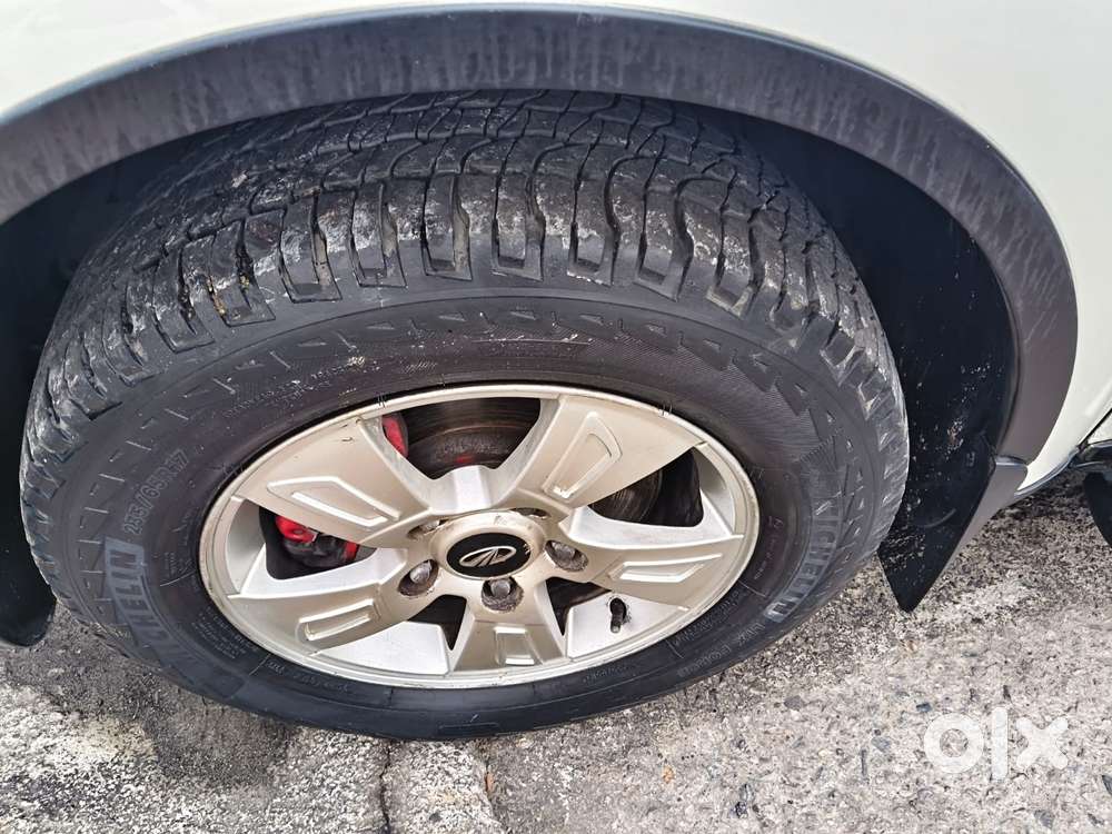 Mahindra XUV500 W8, 2014, Diesel