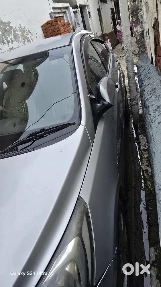 Hyundai Verna Month 09/ 2012 Model
