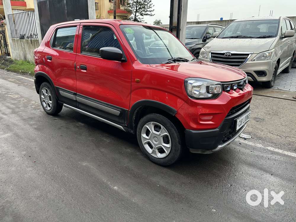 Maruti Suzuki S-presso Vxi, 2023, Petrol