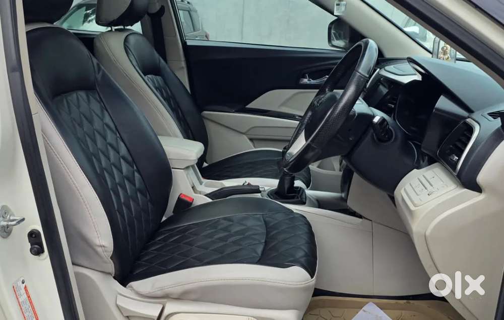 Mahindra Xuv300 W8 Option Diesel, 2023, Diesel