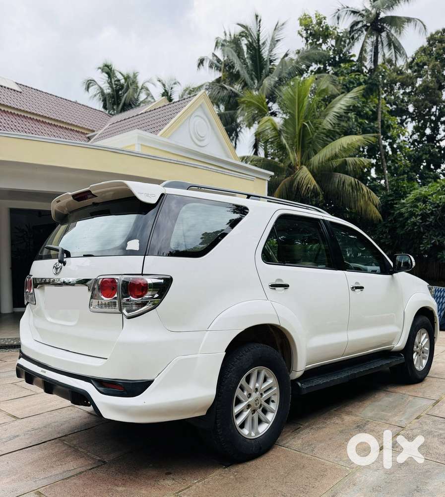 Toyota Fortuner 3.0 4x2 Mt, 2014, Diesel