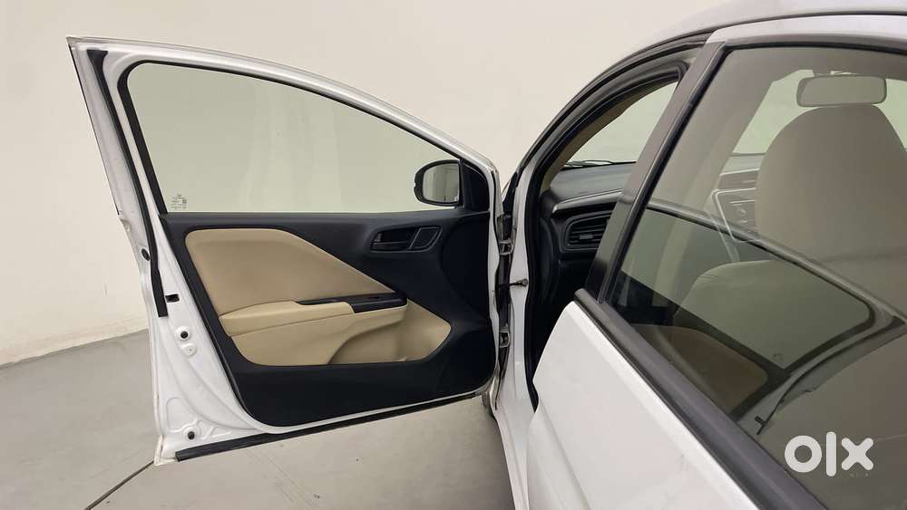 Honda City I-vtec Cvt Zx, 2015, Petrol