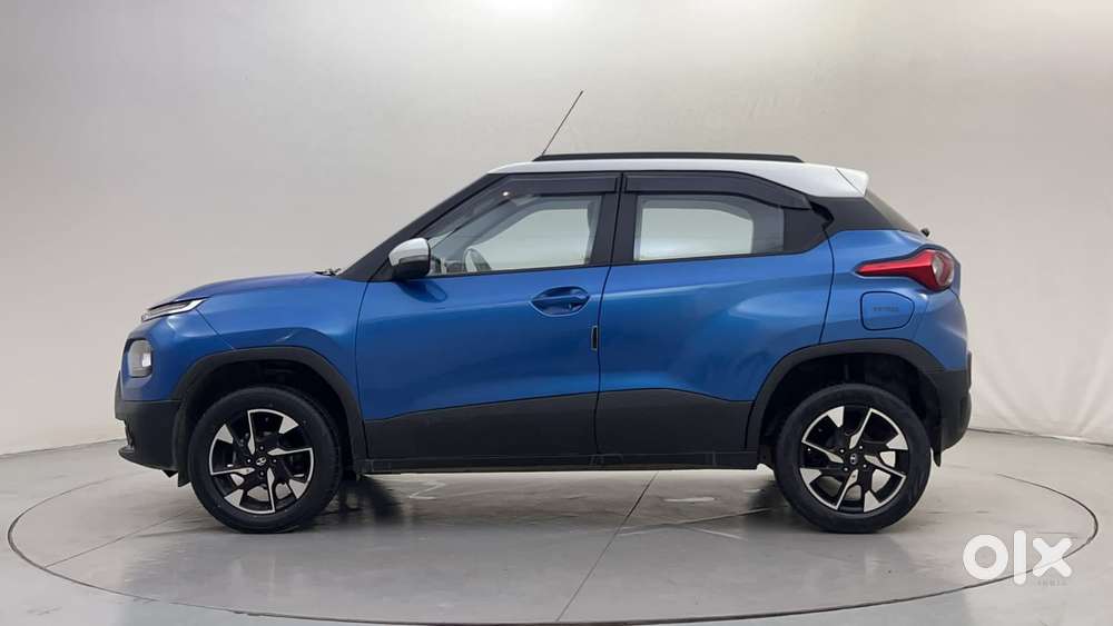 Tata Punch 1.2 Revotron Creative Dual Tone, 2022, Petrol