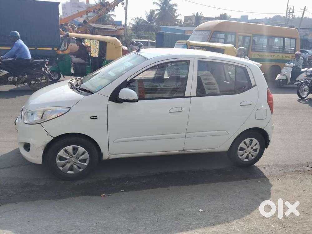 Hyundai I10 Automatic 2010 Petrol 72000 Km Driven