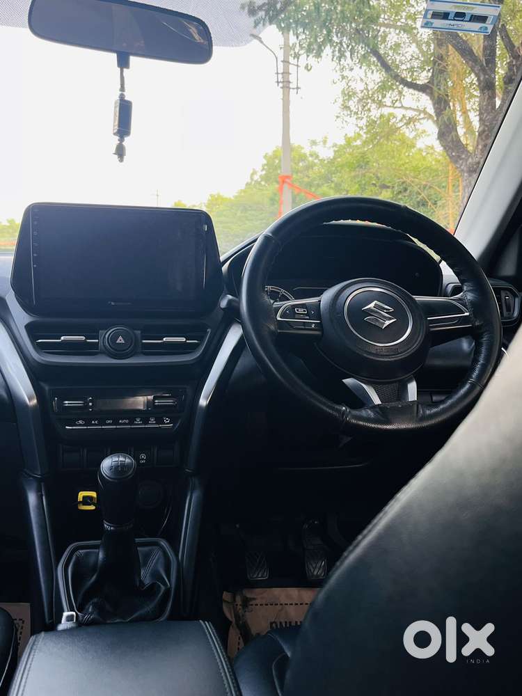 Maruti Suzuki Grand Vitara, 2023, Petrol