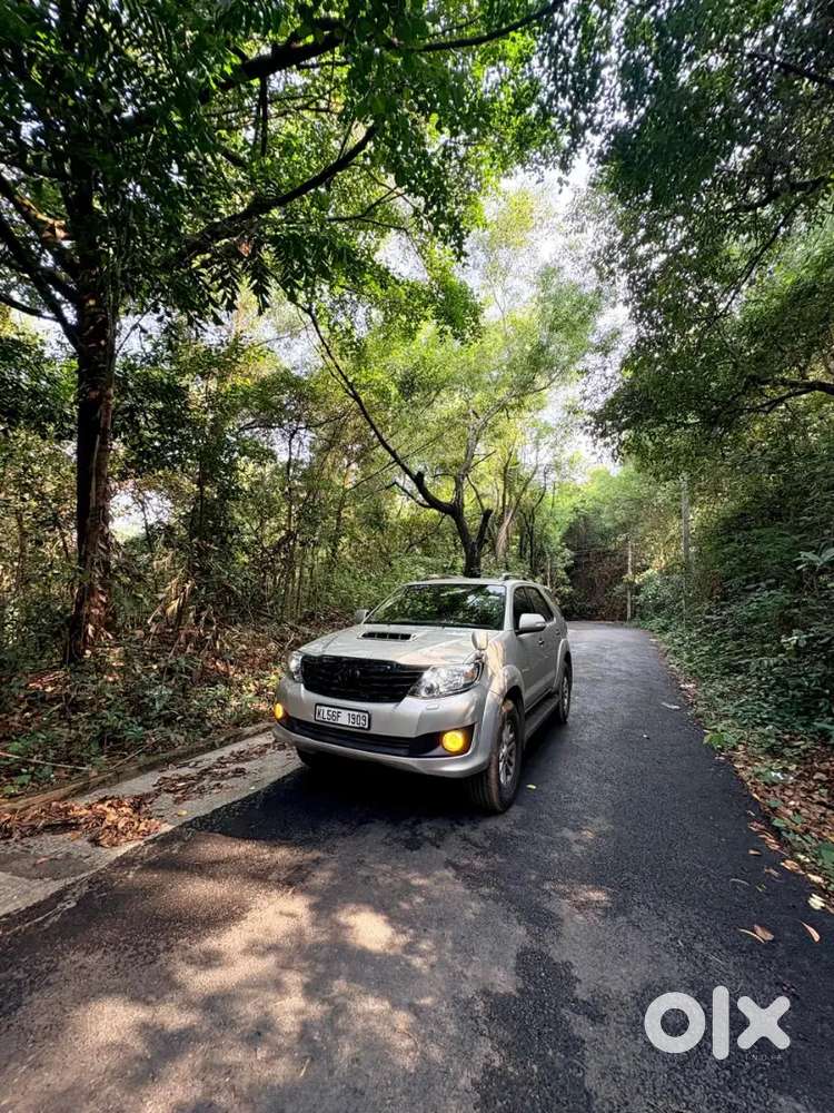 Toyota Fortuner 2012 Diesel Well Maintained