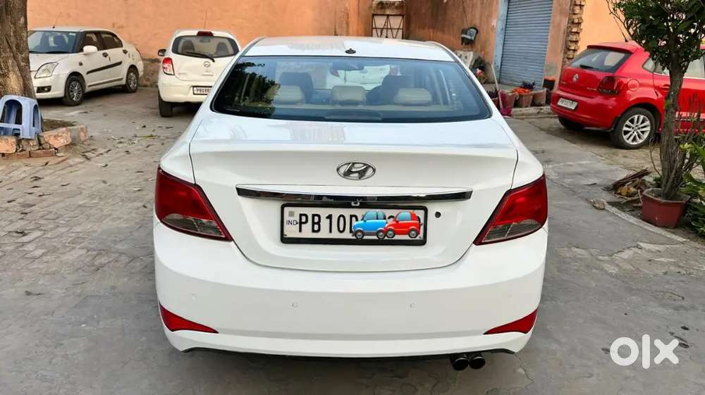 Verna Fludic 2011 Rc 12 Model, Both 2 Keys, 6 Gear Speed Engine