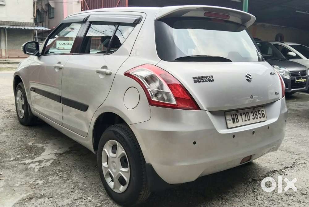 Maruti Suzuki Swift Vxi 1.2 Abs Bs-iv, 2015, Petrol