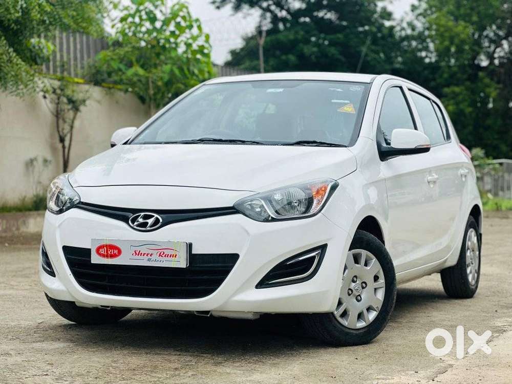 Hyundai I20 Magna Optional 1.2, 2012, Petrol
