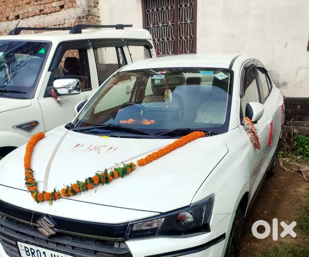 New Dezire White Cng