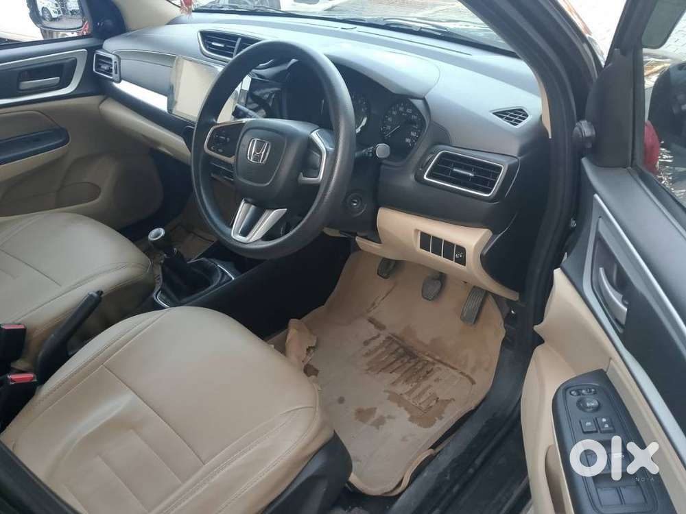 Honda Amaze, 2022, Petrol