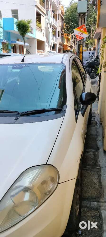 Fiat Grande Punto 2011 Diesel 101000 Km Driven