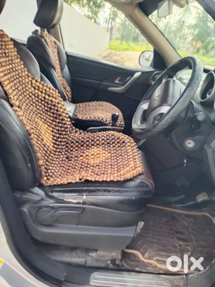 Mahindra Xuv500 2012 Diesel Automatic
