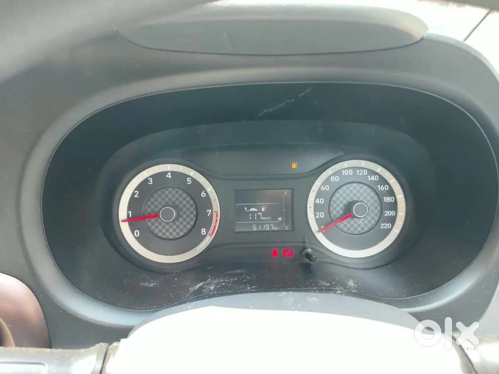 Hyundai Aura 1.2 S Petrol Amt, 2020, Petrol