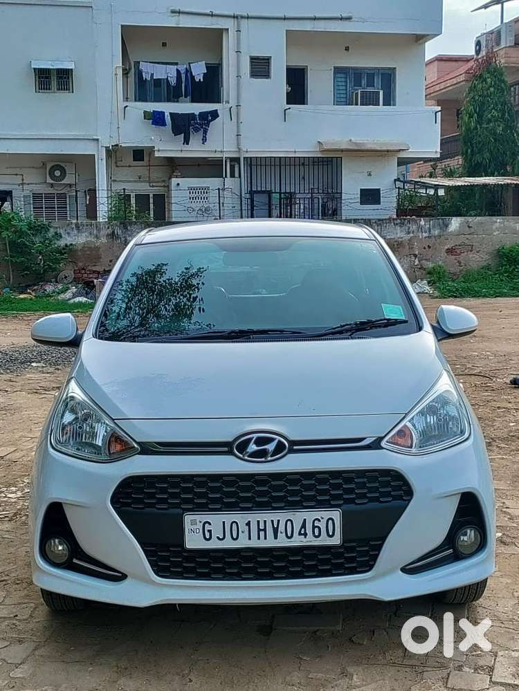 Hyundai Grand I10 2016-2017 Sportz, 2017, Petrol