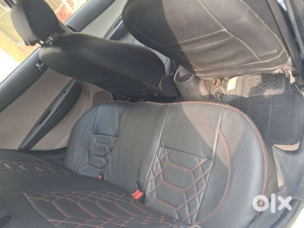 Hyundai I20 Sportz Plus, 2013, Petrol