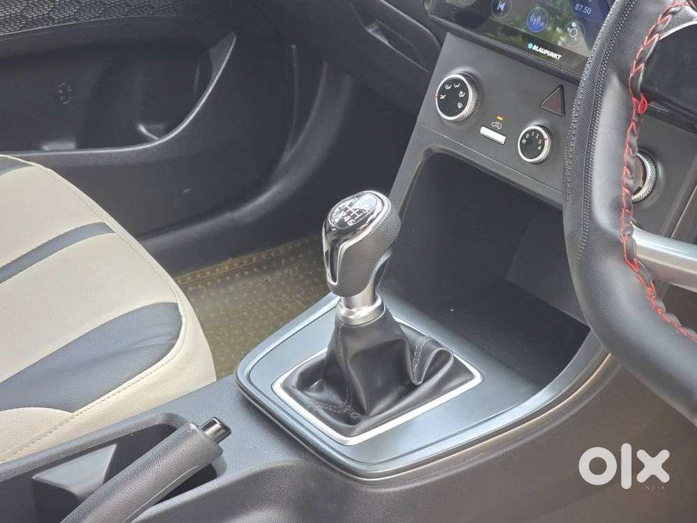 Hyundai Creta 1.5 E Petrol, 2022, Petrol