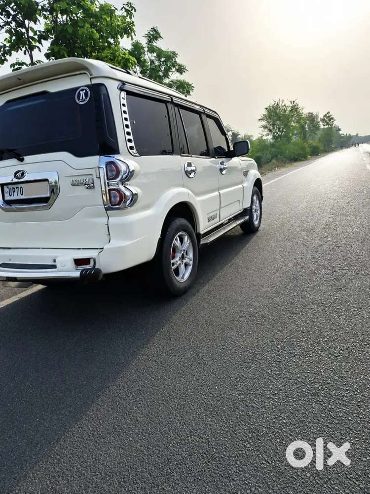 Mahindra Scorpio S10  Diesel 2017 Model.