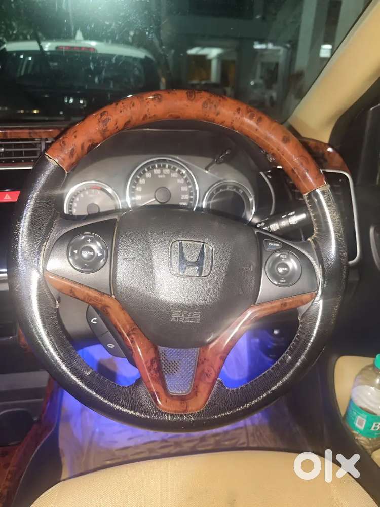 Honda City Vmt 2015 Pure Petrol 2nd Owner 65000 Kms Driven Genuine