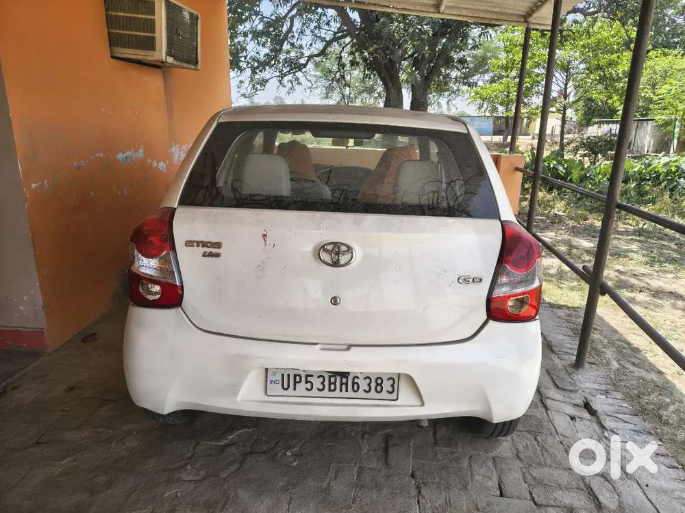 Toyota Etios Liva 2012