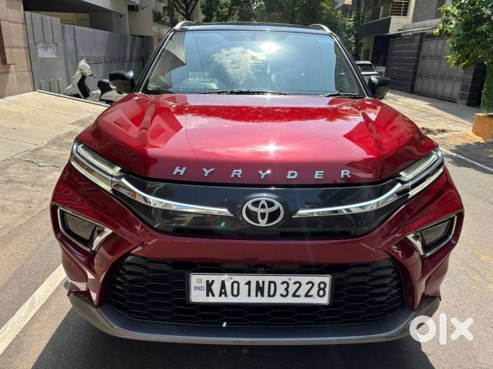 Toyota Urban Cruiser Hyryder 1.5 V Hybrid, 2024, Petrol