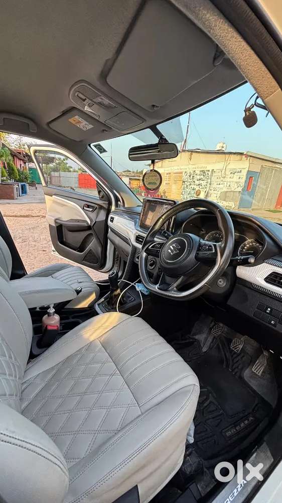 Maruti Suzuki Brezza Lxi 2023