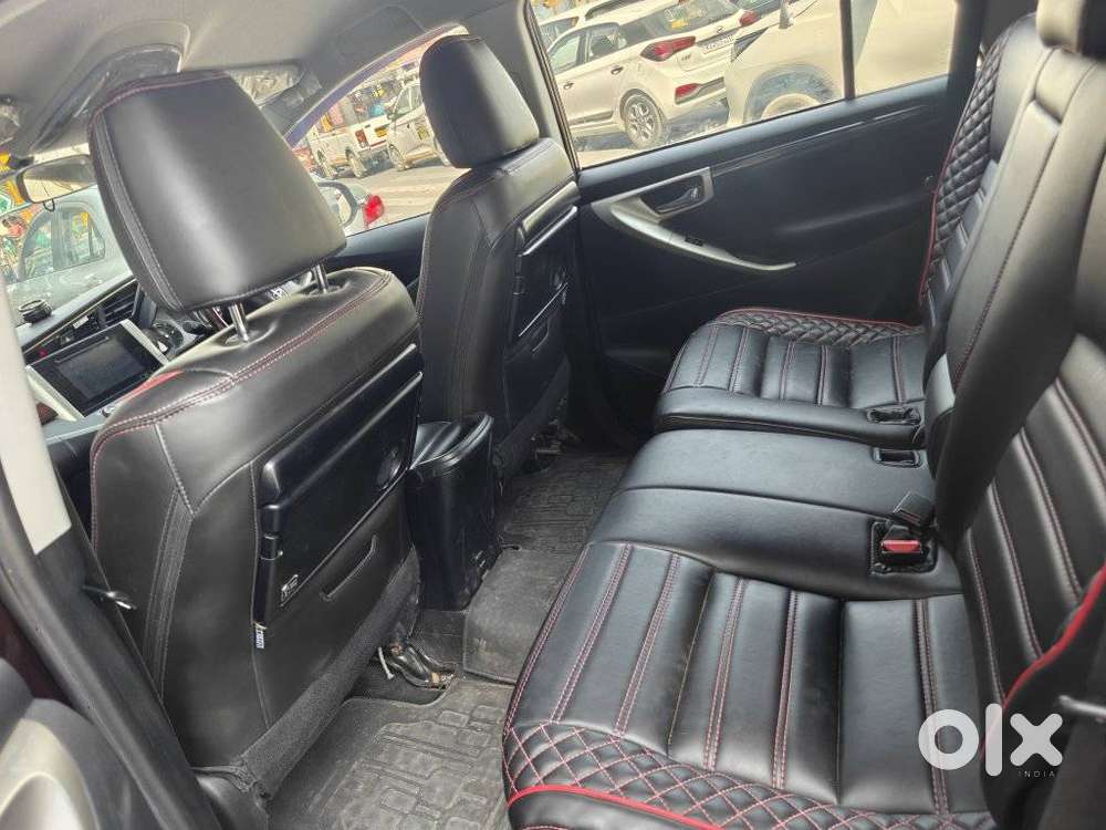 Toyota Innova Crysta 2.4 V, 2017, Diesel