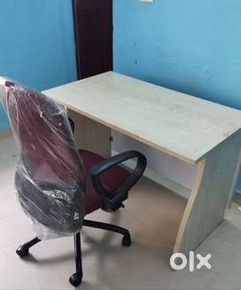 Office Table Buy Sell Used Furniture in Mangattukonam OLX