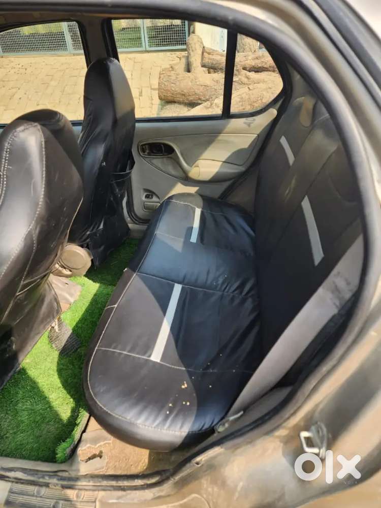 Tata Indigo Cs Cng & Hybrids 68000 Km Driven