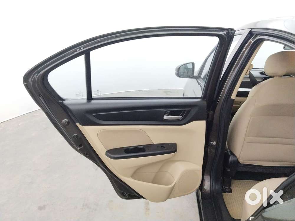 Honda Amaze Vx 1.2 Petrol Cvt, 2022, Petrol