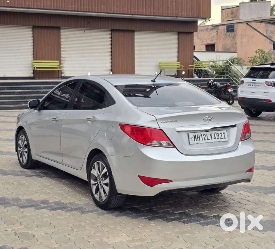 Hyundai Verna Vtvt 1.6 At Ex, 2015, Petrol