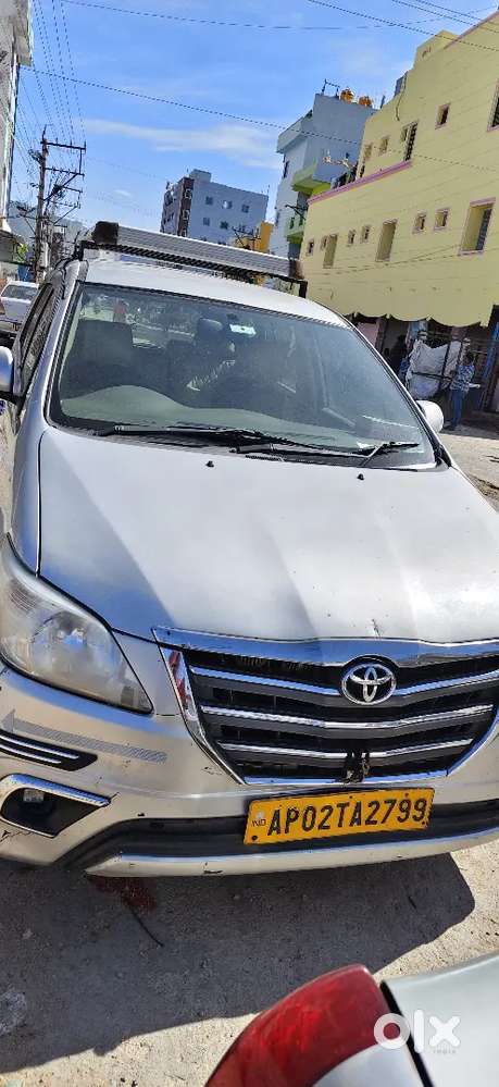 Toyota Innova 2.5 G3 2010