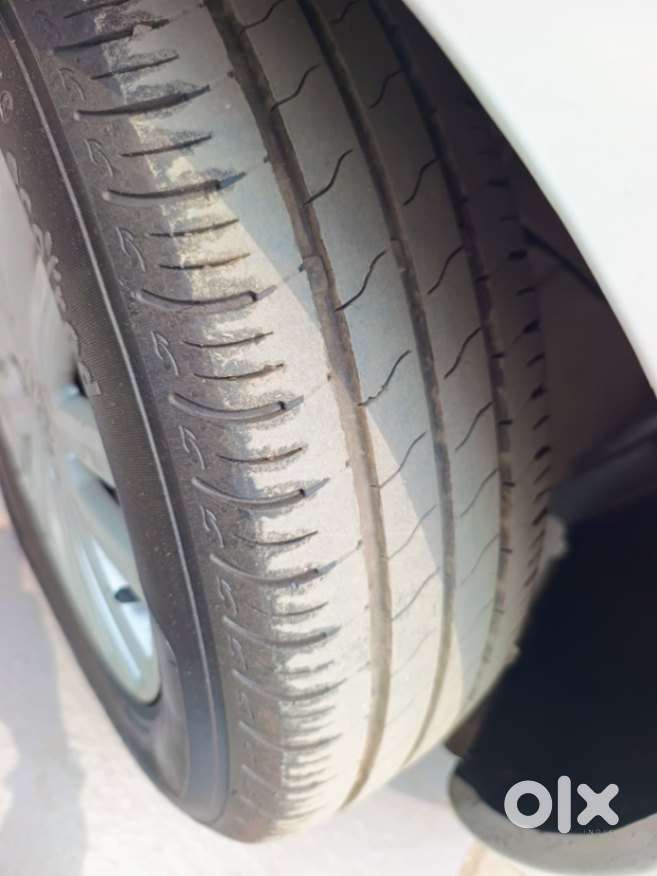 Maruti Suzuki Dzire 1.2 Zxi Cng, 2022, Cng & Hybrids