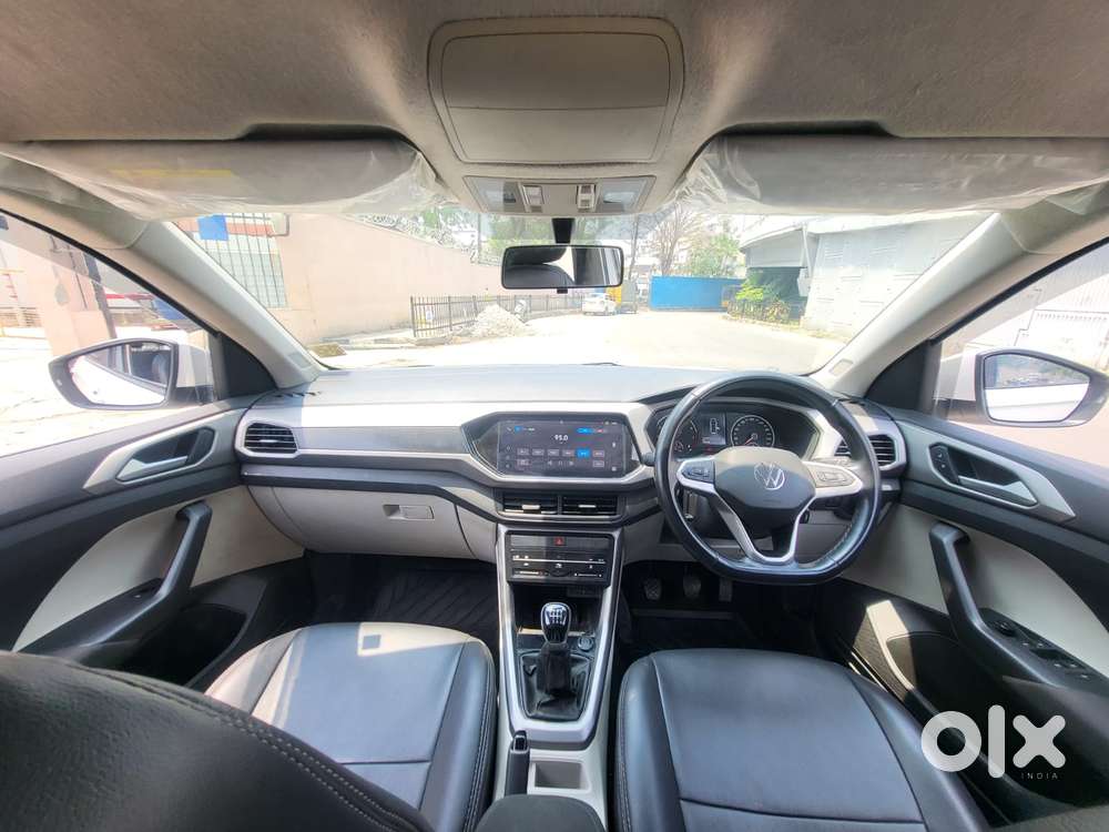 Volkswagen Taigun 1.0 Tsi Highline At, 2022, Petrol