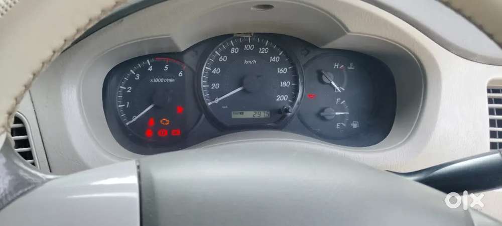 Toyota Innova 2.5 G4 2014