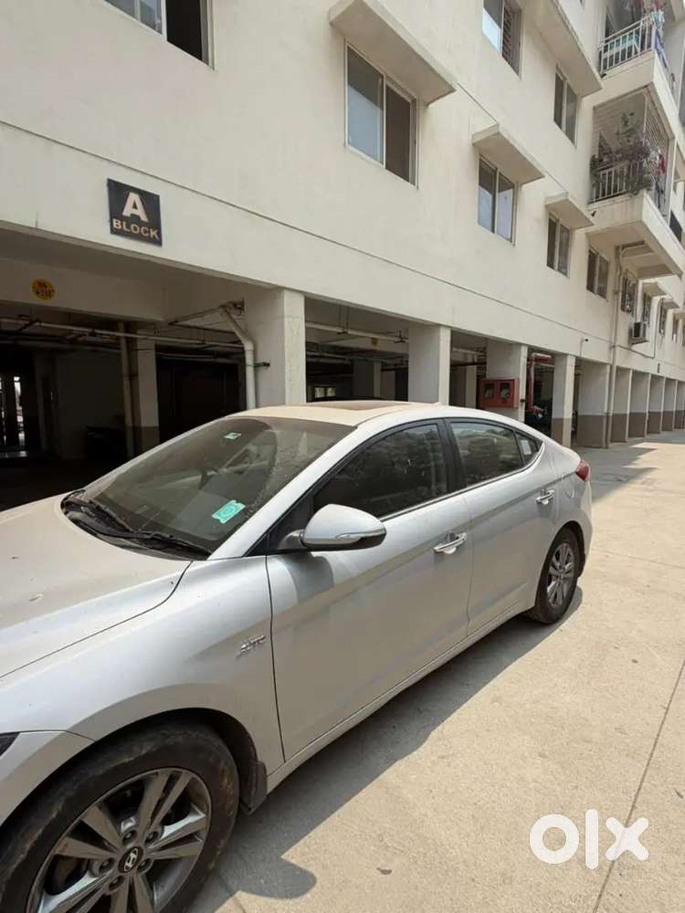 Hyundai New Elantra 2017 Petrol Well Maintained