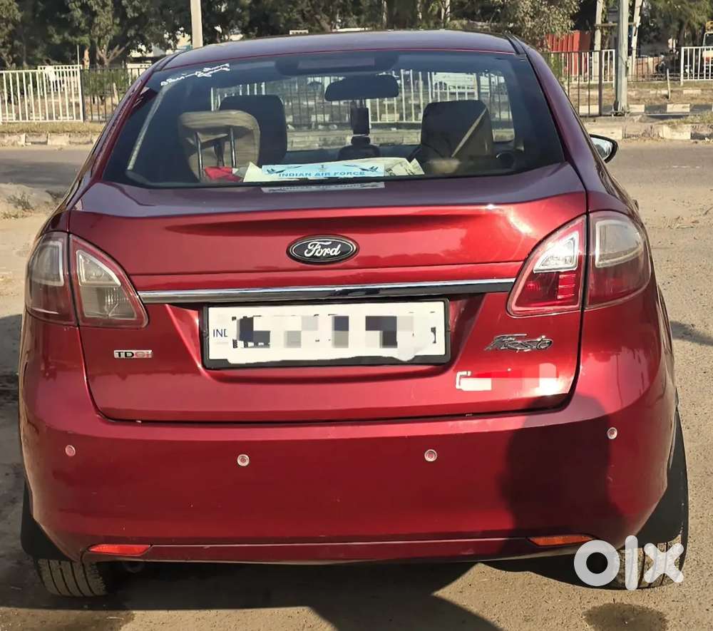 ​immaculate & Fully Loaded Ford Fiesta Diesel--100% Original Condition