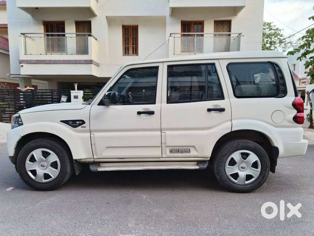 Mahindra Scorpio S5, 2018, Diesel
