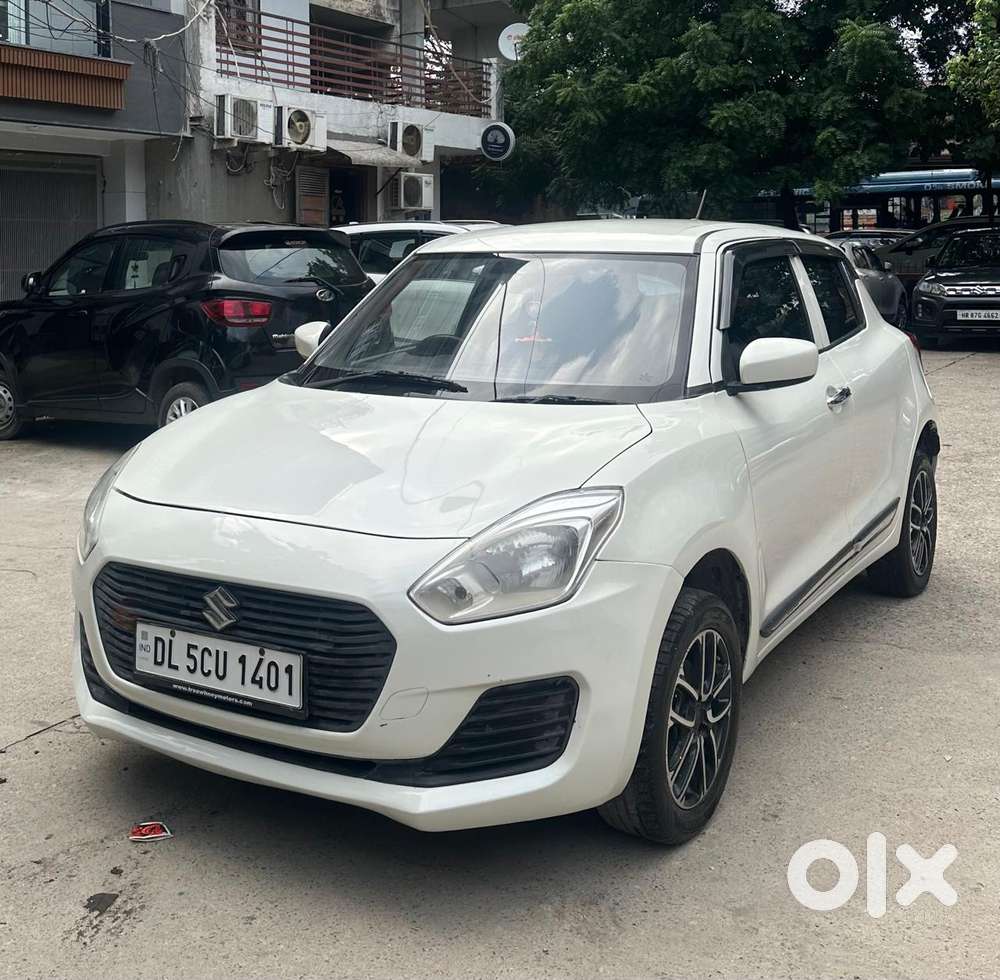 Maruti Suzuki Swift, 2022, Petrol