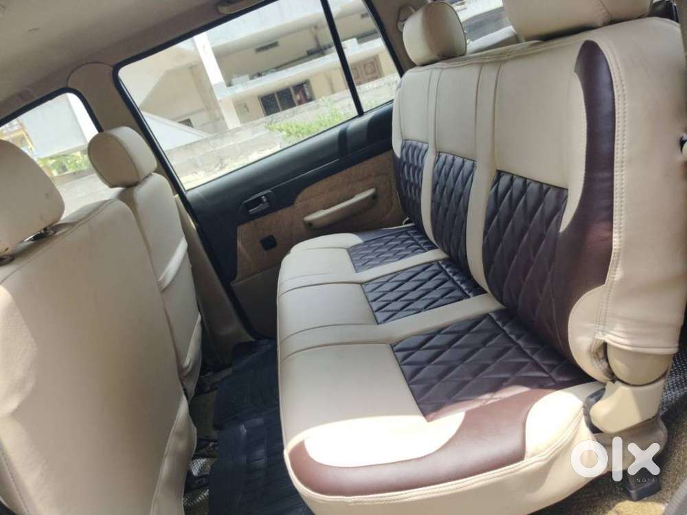Chevrolet Tavera 2012-2017 Neo 3 Ls 7 Seats Bsiv, 2016, Diesel