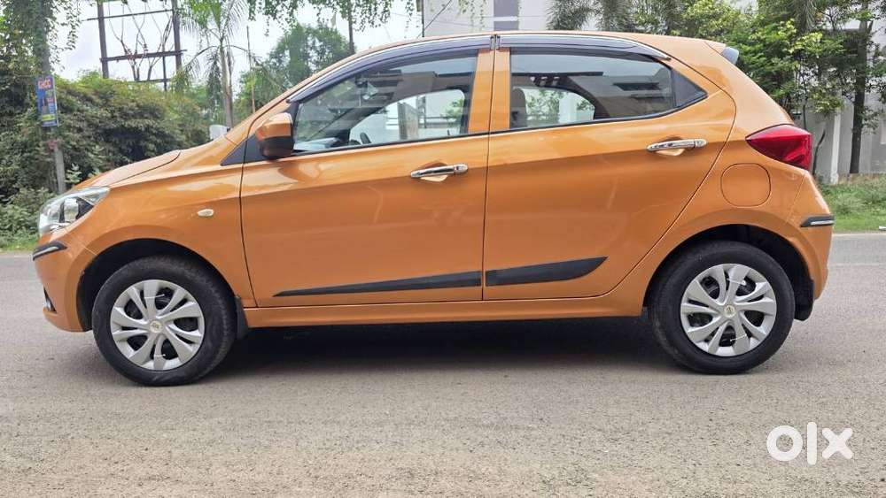 Tata Tiago 1.2 Revotron Xta, 2018, Petrol